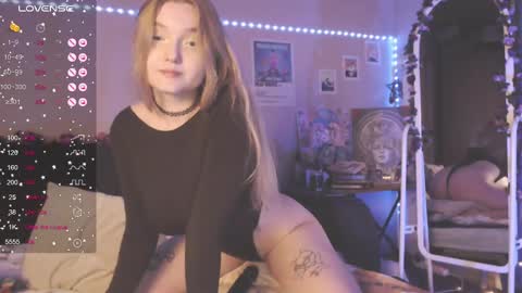 Mia online show from February 27, 4:32 pm