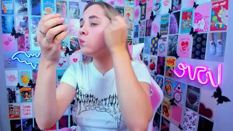 miamilas online show from September 10, 7:47 pm