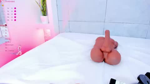 Mia Mistrex online show from November 22, 4:59 am