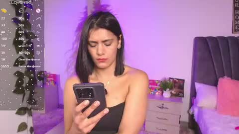 miaoconell online show from July 12, 11:38 pm