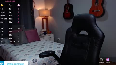 MIAPORTMANN online show from January 10, 2:02 pm