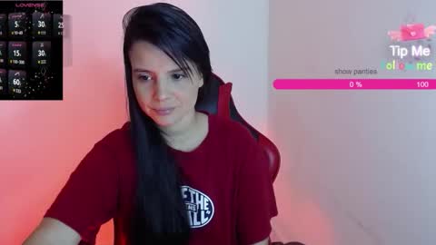 miarobinn_ online show from November 29, 9:13 am