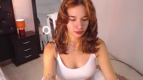 miascarlet_16 online show from November 27, 1:58 pm