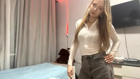 Milana online show from February 14, 8:33 pm