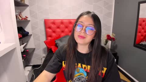 M I A W I L S online show from January 22, 8:06 pm