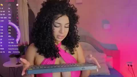 Mia online show from June 26, 5:52 am