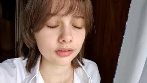 Snapshot of micasulejmanovski chatting on October 5, 9:36 am Luna online show from October 5, 9:36 am