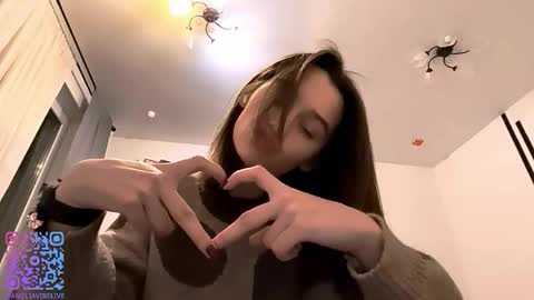 Emily online show from November 5, 3:06 pm