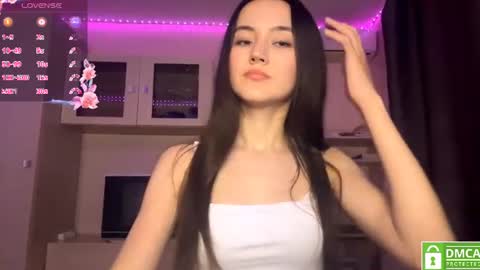 Aidaxo online show from July 2, 2:34 pm