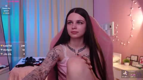 Kate online show from July 2, 3:23 am