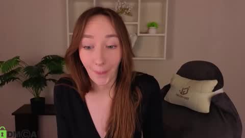 Michelle online show from February 4, 6:49 am