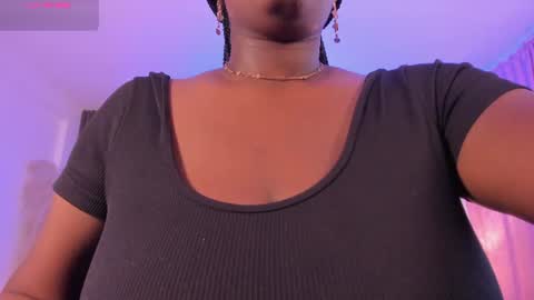 michellepreston_ online show from July 1, 12:04 pm