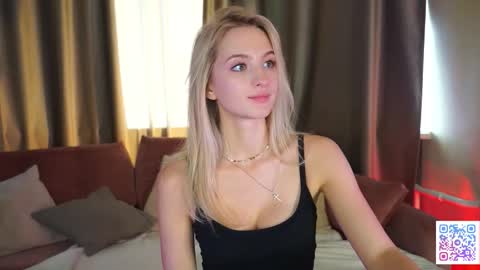 Snapshot of mickeydior chatting on September 12, 12:34 pm mickeydior online show from September 12, 12:34 pm