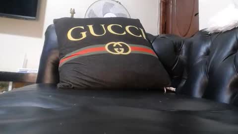 mickey online show from February 9, 9:28 pm