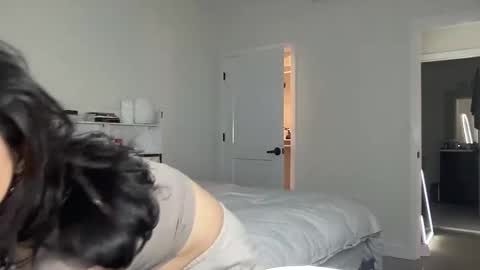 midnight930578 online show from March 12, 9:06 pm