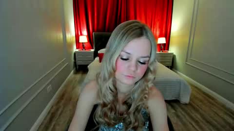 midnighteaura online show from May 2, 7:28 pm