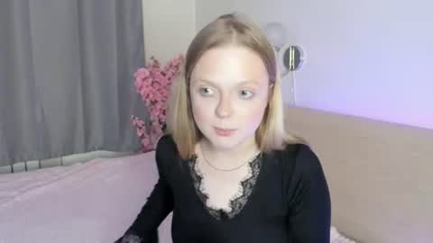 midnightfable online show from July 4, 9:32 pm