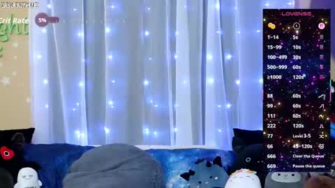 Snapshot of midnightpixie chatting on September 24, 2:21 am Jenna Talia online show from September 24, 2:21 am