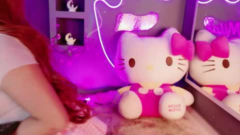   online show from April 28, 12:09 pm