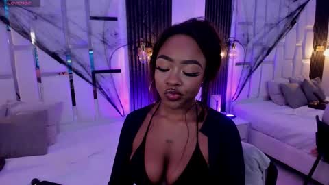 Miia Schwarz  online show from November 1, 12:04 am