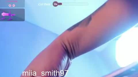 mia online show from June 30, 9:47 pm