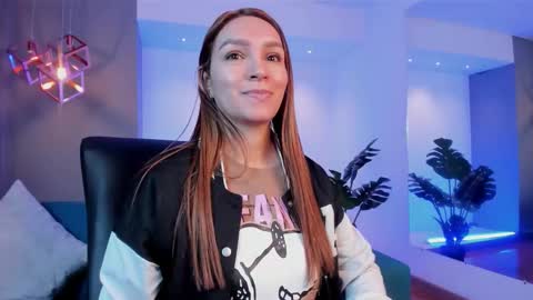 Miia 3 online show from February 21, 12:06 pm