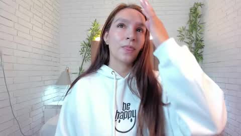 Miia 3 online show from February 13, 11:50 am