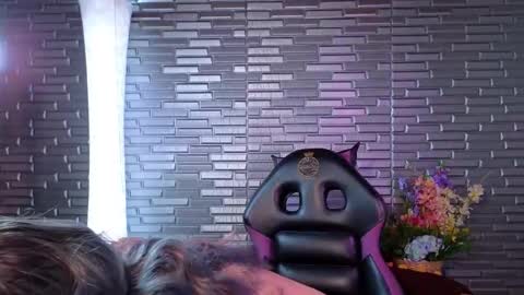 Ma -  online show from October 11, 9:28 pm