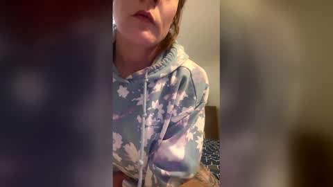 miiiiilkmariiie online show from March 1, 8:19 pm