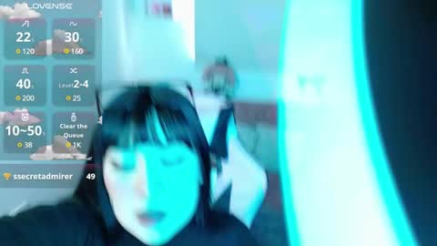 Snapshot of miila_a chatting on January 9, 8:22 pm Mila online show from January 9, 8:22 pm