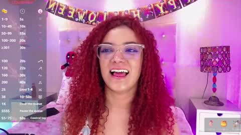 Snapshot of miilu_dancer_ chatting on October 13, 1:19 am Lucii online show from October 13, 1:19 am