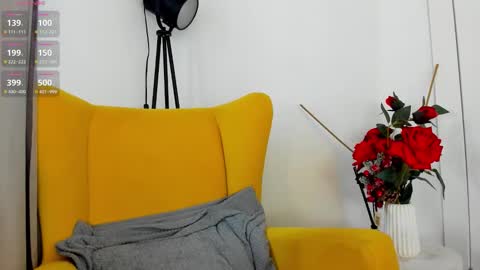 miissblonde online show from December 18, 4:28 am