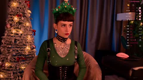 mika_moon_ online show from December 25, 9:43 pm