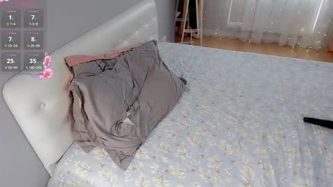 mikasssu online show from February 20, 6:19 am