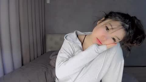 mikasssu online show from January 8, 10:15 am