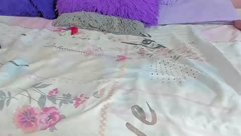 mila_grace_ online show from June 12, 7:00 pm
