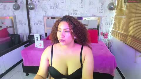 mila_rozze online show from March 14, 7:59 pm