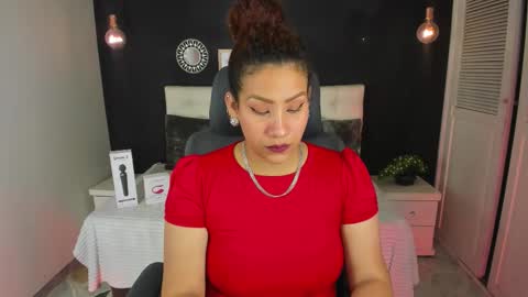 mila_rozze online show from March 17, 8:24 pm