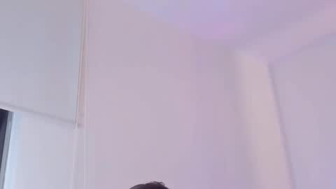 mila_stark333 online show from May 3, 9:56 am