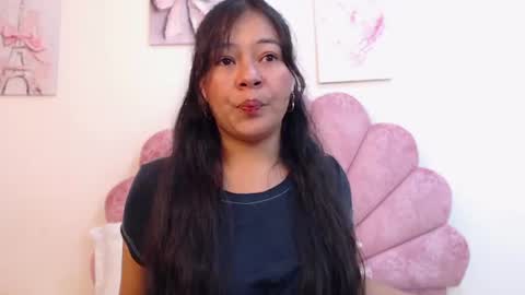 mila online show from July 11, 11:54 am