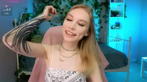 Mila online show from May 12, 5:37 am
