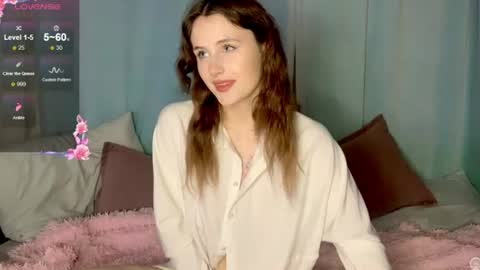 Mila online show from June 25, 11:28 pm