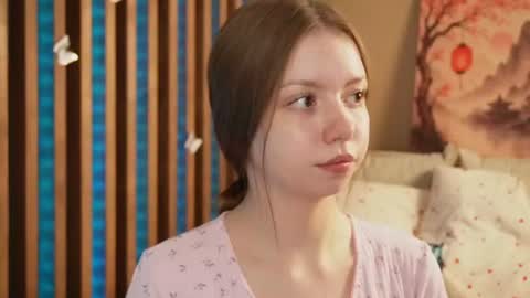 Mila online show from July 7, 3:04 pm