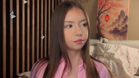 Mila online show from June 25, 3:13 pm