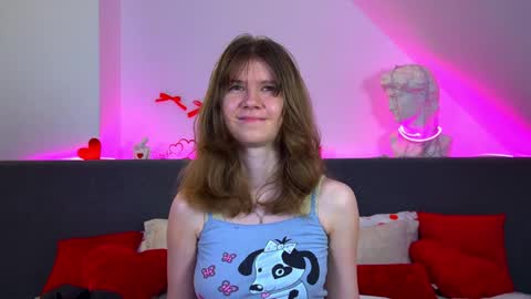 Mila online show from March 3, 6:25 pm