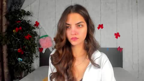 Milana online show from February 5, 7:55 am