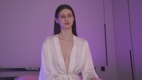 Snapshot of milanabaileys chatting on December 14, 12:01 pm Milana online show from December 14, 12:01 pm