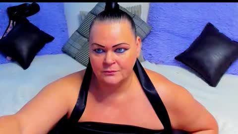 Lana online show from December 4, 11:23 am