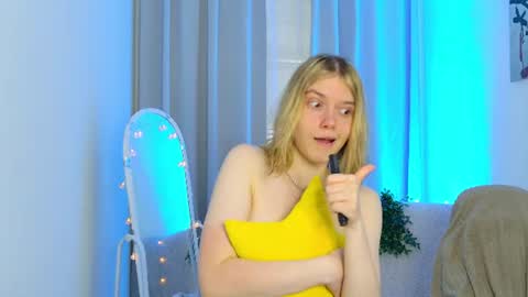 Milaray online show from July 21, 10:49 am