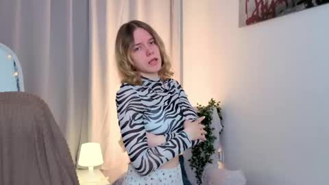 Milaray online show from June 2, 5:08 am